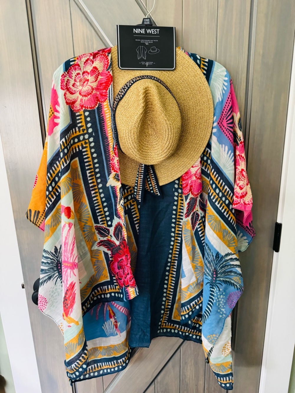 🌺NWT Nine West Multicolor Floral Beach Kimono with Straw Hat Accent Set ✨💲68
